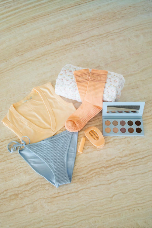 Just Peachy (Shimmer Club) Pilates Grip Socks